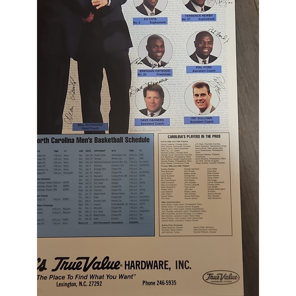 1997-1998 UNC Autograph North Carolina Tarheels Basketball Poster Team Calendar - Picture 5 of 8